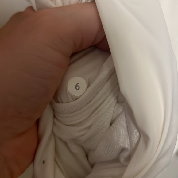 Lululemon down jacket - Picture 3 of 8